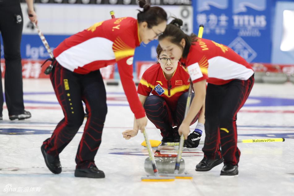 女子冰壶世锦赛:中国队首战失利信心未丢