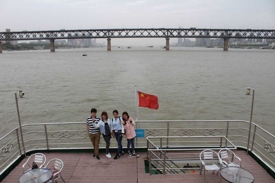 武汉 | 赏长江主轴美丽风景 首条水陆一日游开