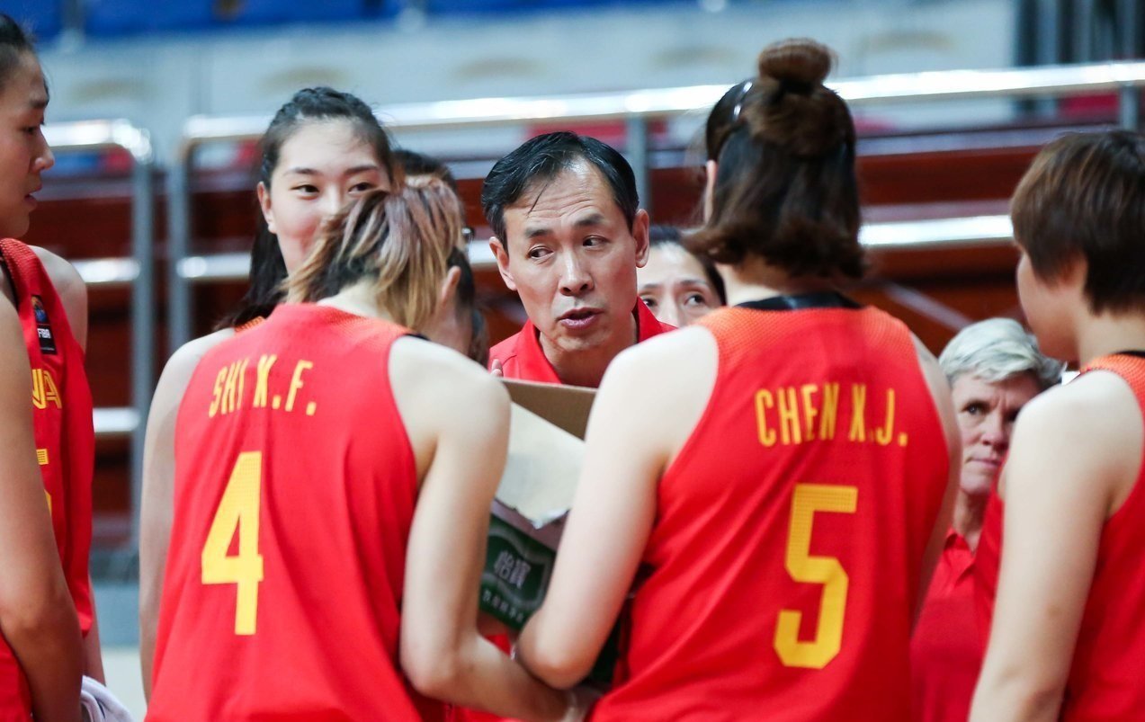 中国女篮主教练谈备战亚洲杯:要把位置摆正