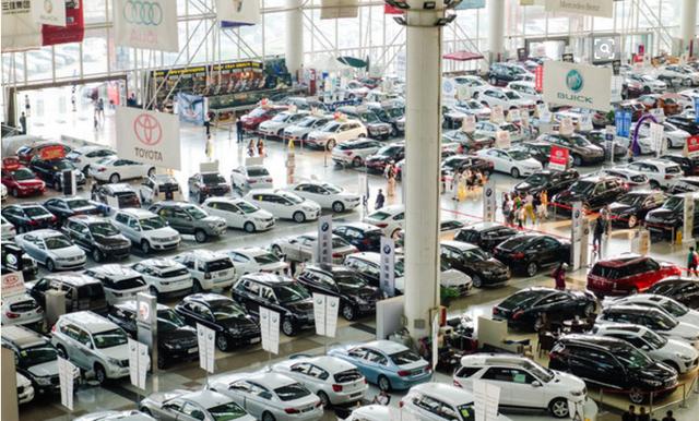新汽车销售管理办法实施 销售人员对加价提车