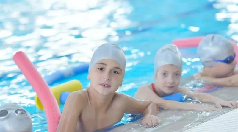 儿童游泳后竟患肺炎、发高烧!夏季游泳安全指