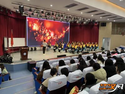 探索创新教师培育模式  ——荆州实验小学教联体举行“班队会”活动展示