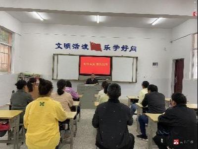 陈巷镇寿山中心小学：师徒结对传帮带 携手共进促成长